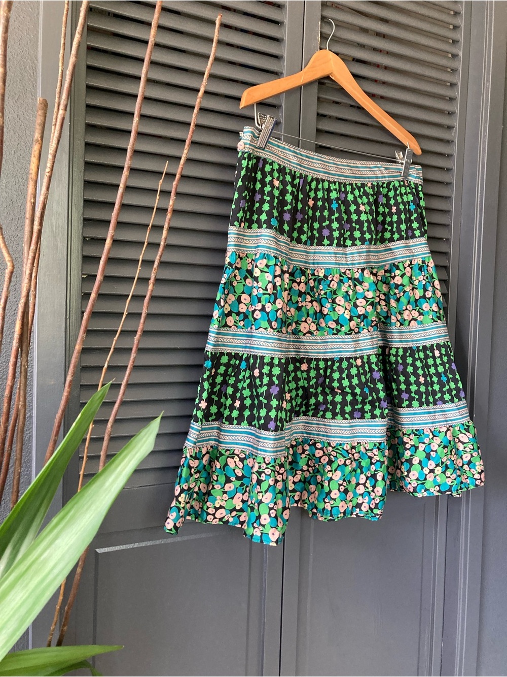 Marc Jacobs Green & Black Floral Tiered Skirt